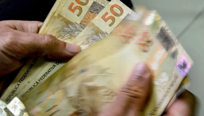© Marcello Casal Jr/Agência Brasil/Arquivo Beneficiários com NIS de final 6 recebem Bolsa Família nesta terça